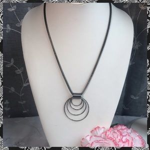 Black Silver Circles Rope Necklace